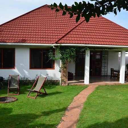 Barazani Garden Villa Moshi Exterior photo